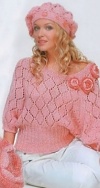 Розовый ажурный пуловер с рукавами реглан