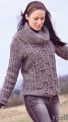 Пуловер со съемным воротником