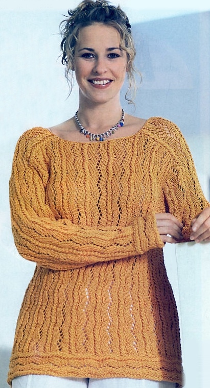 фото ажурный пуловер с погонами на спицах