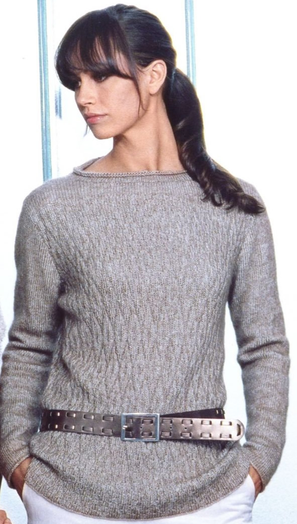 женский пуловер стильный